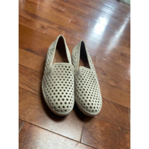 L'Amour Des Pieds Cream Flats, Size 8 1/2 - Picture 2 of 6